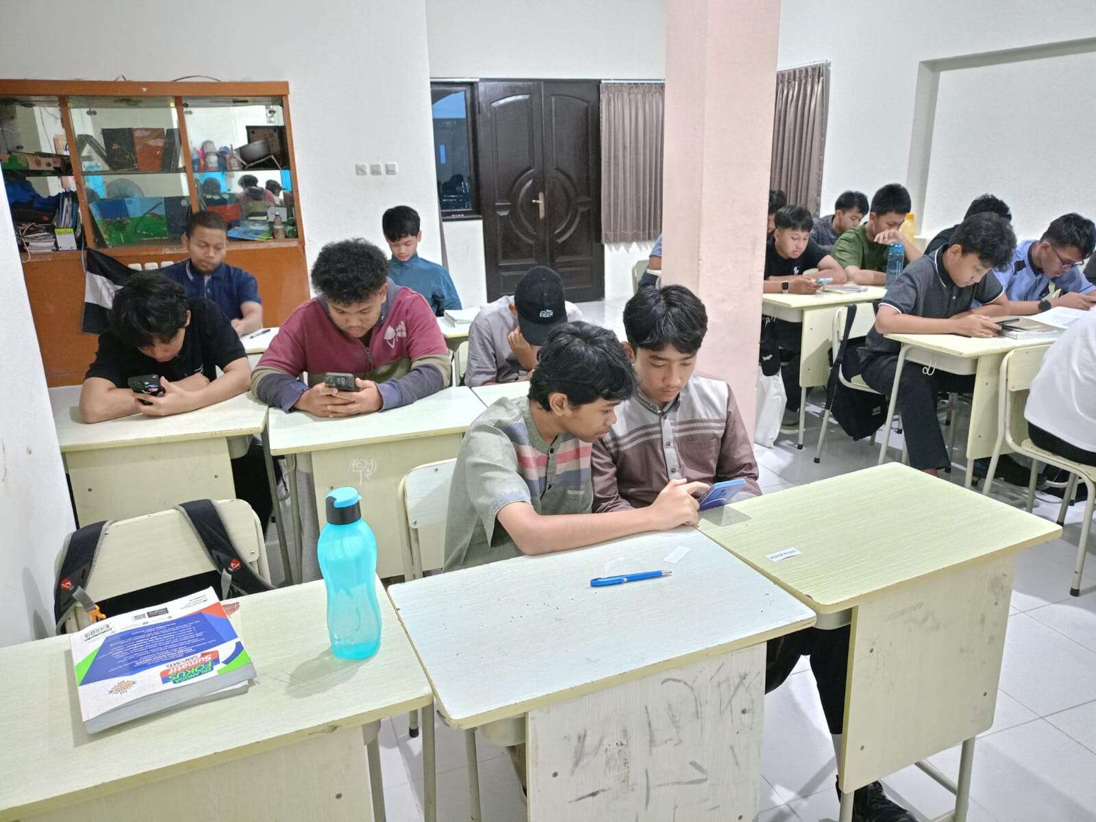 Kegiatan Try Out SMAI MUTIARA BARU Di SMPI AL HILAL Bekasi